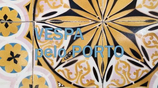 De Vespa pelo Porto